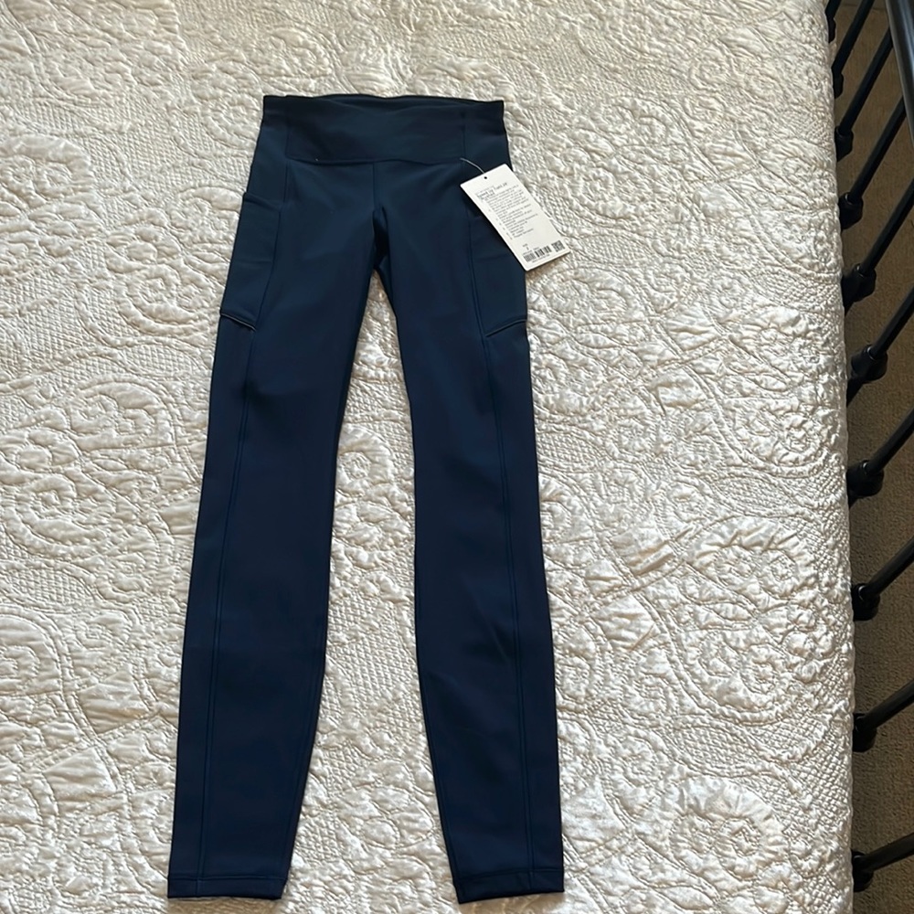 Lululemon Speed up Tight 28” Size 2